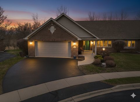 Photo of 720 Serene Trail, Woodstock, IL 60098 (MLS # 12633255)