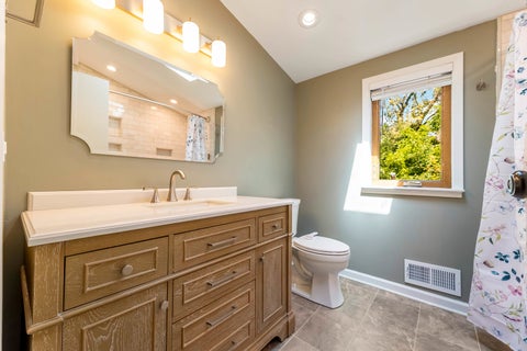 Tiny photo for 11712 S Glen Road, Palos Park, IL 60464 (MLS # 12755707)