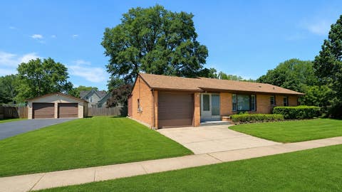 Photo of 319 N Lord Avenue, Carpentersville, IL 60110 (MLS # 12698860)