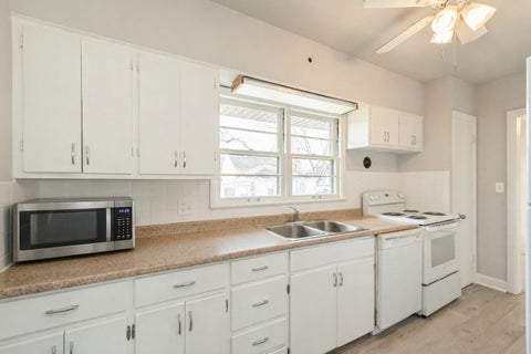 Tiny photo for 319 N Lord Avenue, Carpentersville, IL 60110 (MLS # 12698860)