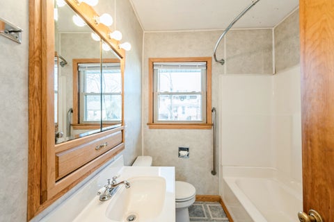 Tiny photo for 319 N Lord Avenue, Carpentersville, IL 60110 (MLS # 12698860)