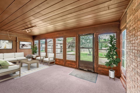 Tiny photo for 319 N Lord Avenue, Carpentersville, IL 60110 (MLS # 12698860)