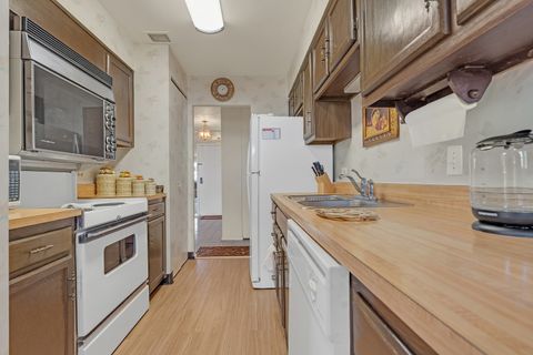 Tiny photo for 3801 Appian Way #403, Glenview, IL 60025 (MLS # 12576530)