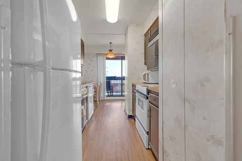 Tiny photo for 3801 Appian Way #403, Glenview, IL 60025 (MLS # 12576530)