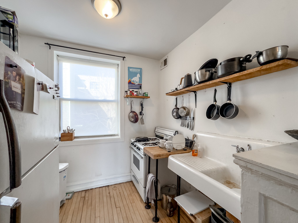 2019 N Humboldt Boulevard 1E