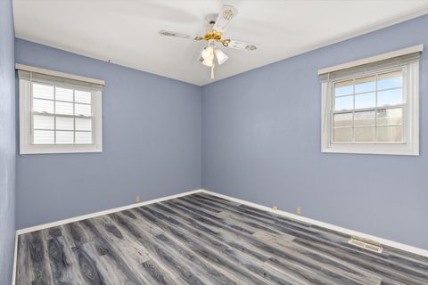 Tiny photo for 794 Farragut Avenue, Romeoville, IL 60446 (MLS # 12547713)