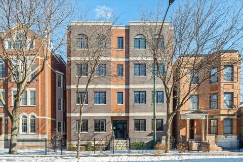 Photo of 3747 N Ashland Avenue #2S, Chicago, IL 60613 (MLS # 12555339)