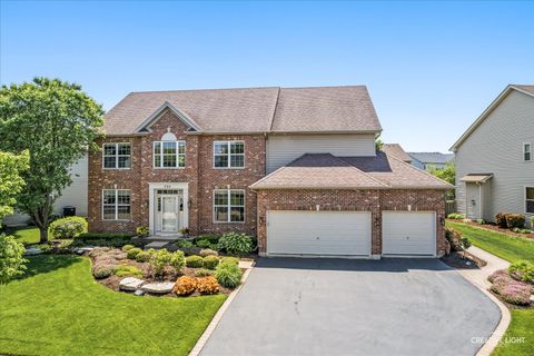 Photo of 390 Bloomfield Circle E, Oswego, IL 60543 (MLS # 12651593)