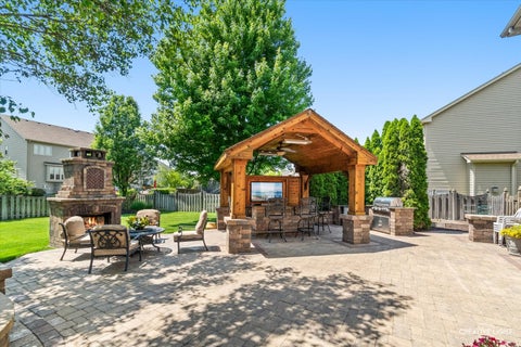 Tiny photo for 390 Bloomfield Circle E, Oswego, IL 60543 (MLS # 12651593)
