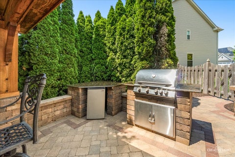 Tiny photo for 390 Bloomfield Circle E, Oswego, IL 60543 (MLS # 12651593)