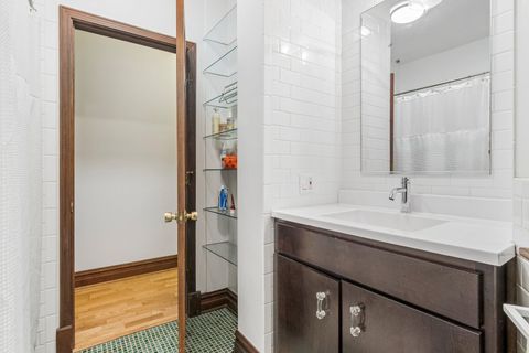 Tiny photo for 869 N LaSalle Street #2, Chicago, IL 60610 (MLS # 12632046)