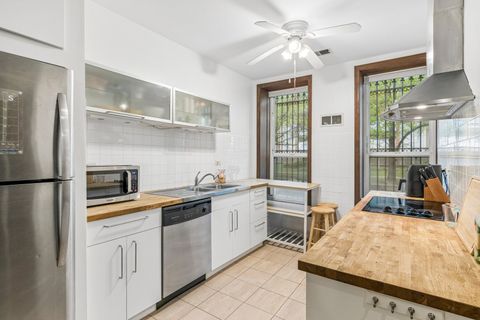 Tiny photo for 869 N LaSalle Street #2, Chicago, IL 60610 (MLS # 12632046)