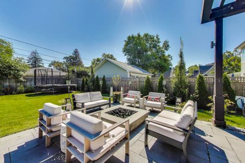 Tiny photo for 1431 Meadow Lane, Glenview, IL 60025 (MLS # 12559727)