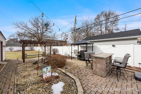 Tiny photo for 232 S Oakland Avenue, Villa Park, IL 60181 (MLS # 12571943)