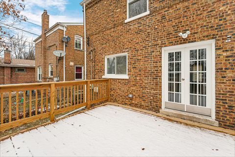 A home in Riverdale