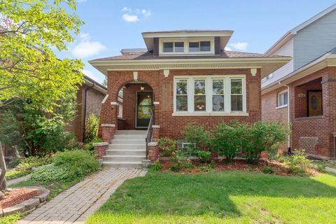 936 N Ridgeland Avenue Oak Park IL 60302