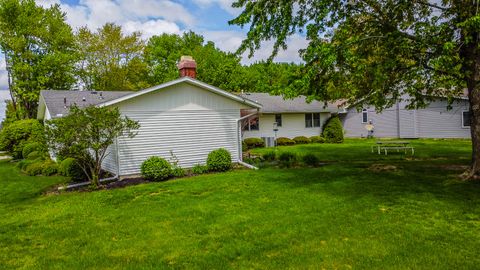 Tiny photo for 601 E Porter Avenue, Watseka, IL 60970 (MLS # 12539179)