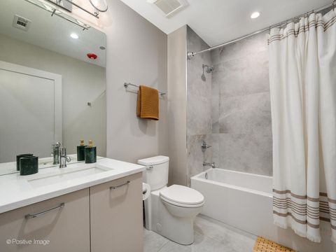 Tiny photo for 1335 N Western Avenue #202, Chicago, IL 60622 (MLS # 12562411)
