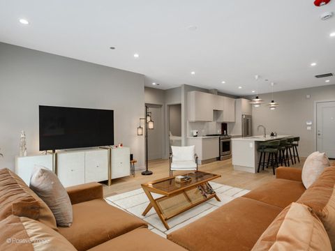 Tiny photo for 1335 N Western Avenue #202, Chicago, IL 60622 (MLS # 12562411)