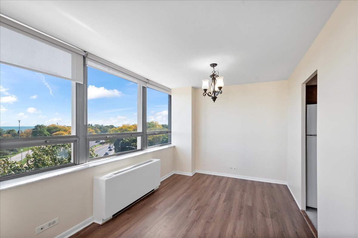 5701 N Sheridan Road 6T