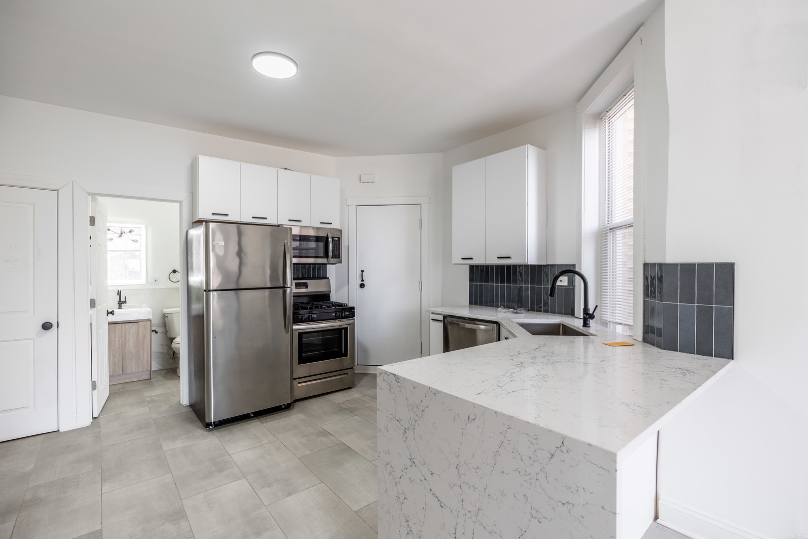 1841 N Kedzie Avenue 2F