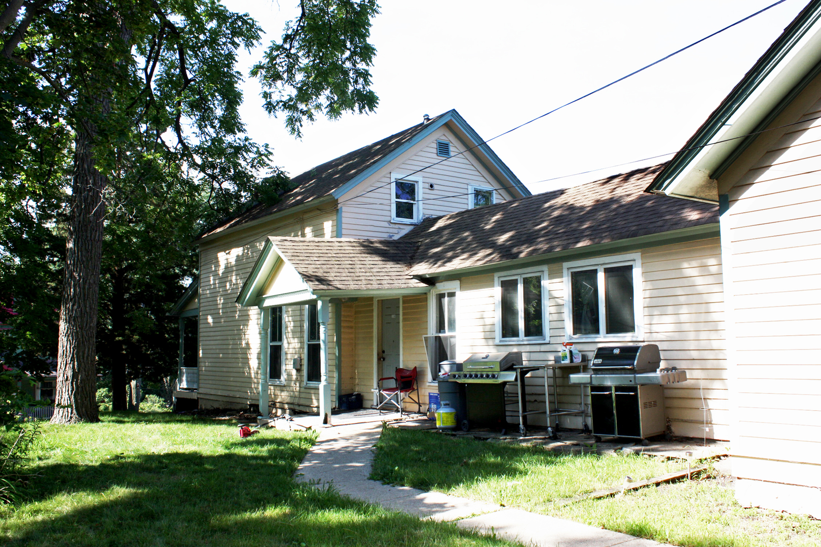 472 Division Street