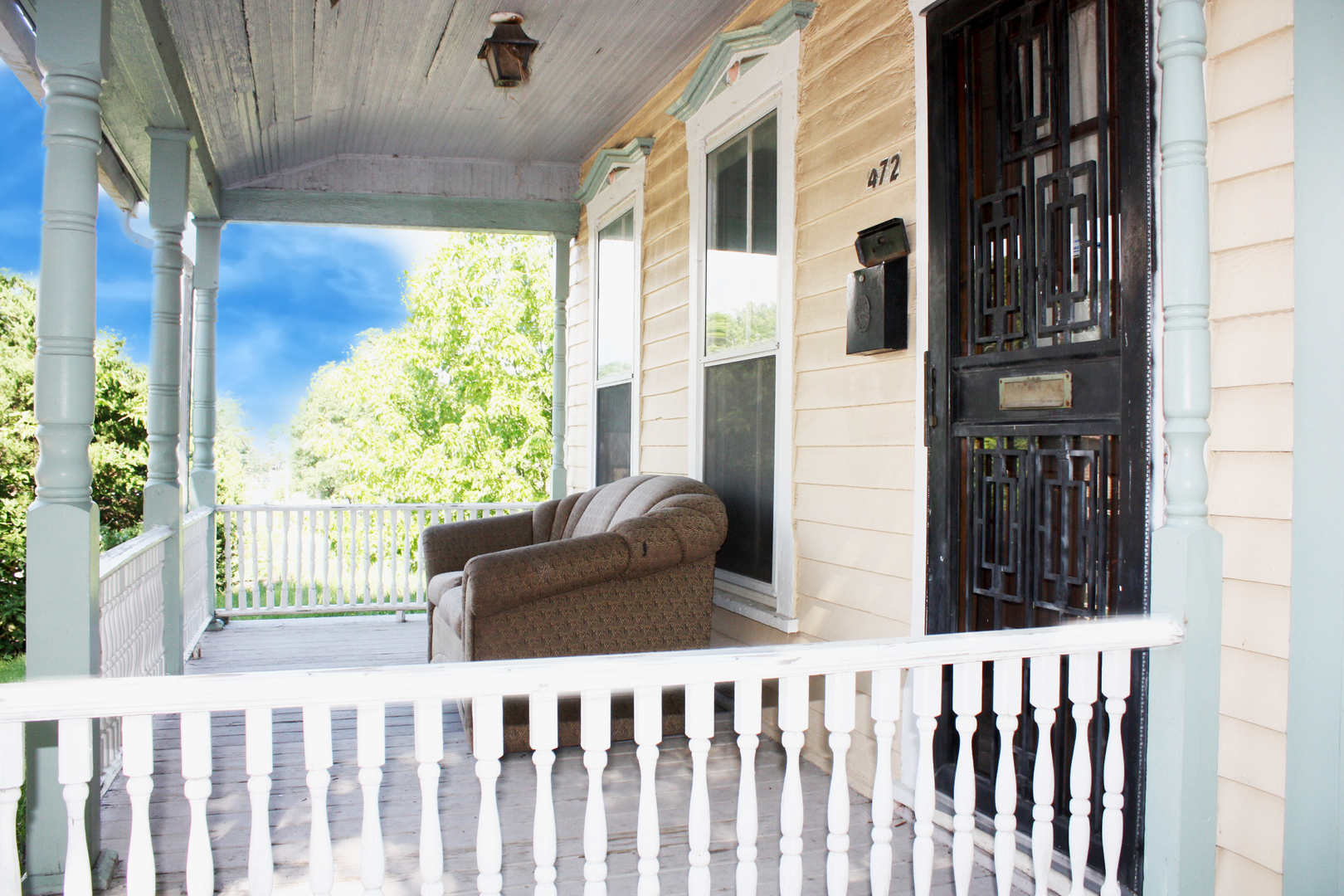 472 Division Street