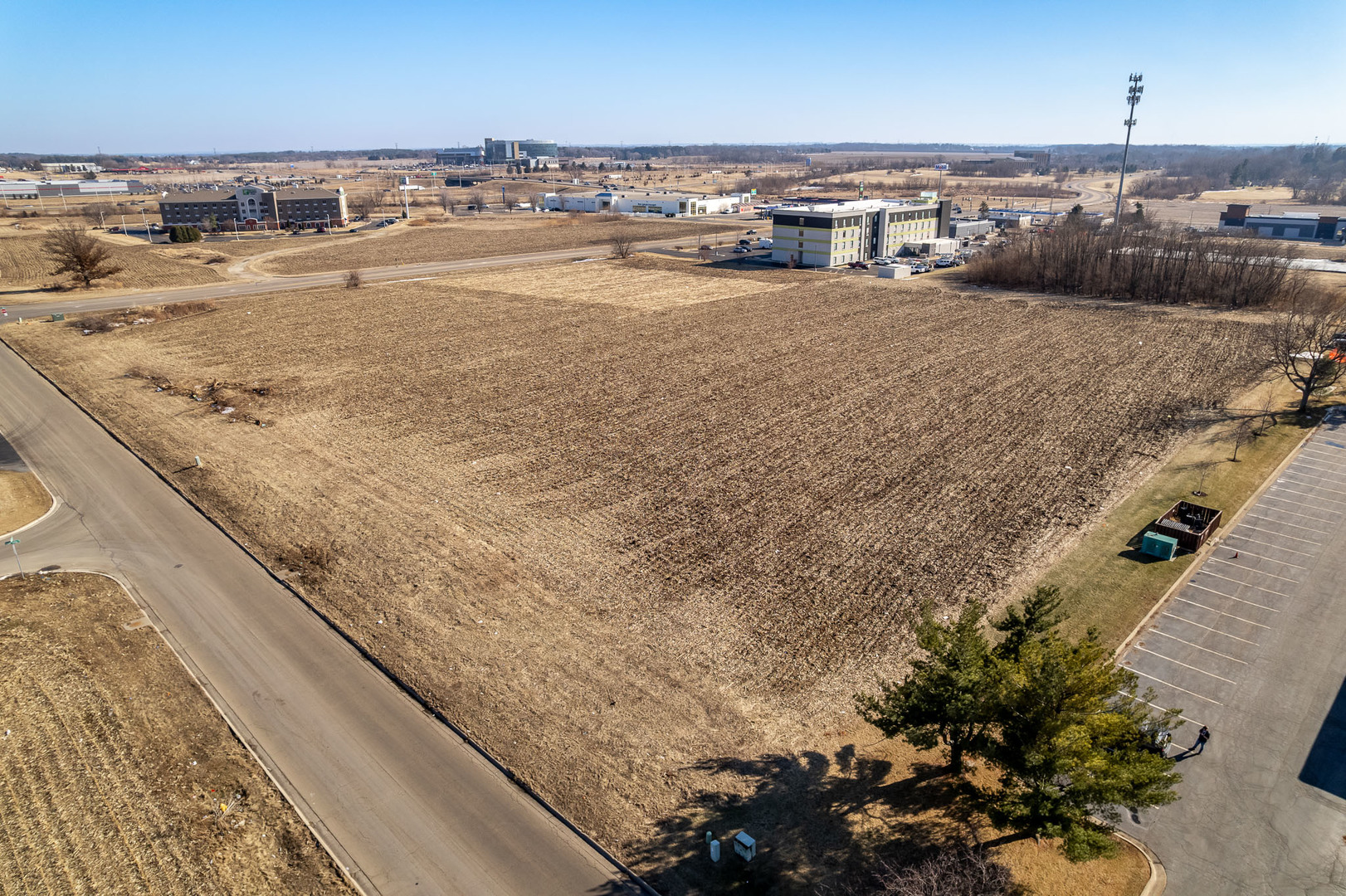 74XX Rock Valley Parkway