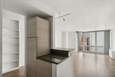 Tiny photo for 21 W Goethe Street #17K, Chicago, IL 60610 (MLS # 12554863)