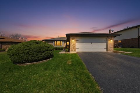 Tiny photo for 8306 163rd Street, Tinley Park, IL 60477 (MLS # 12603459)