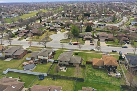 Tiny photo for 8306 163rd Street, Tinley Park, IL 60477 (MLS # 12603459)