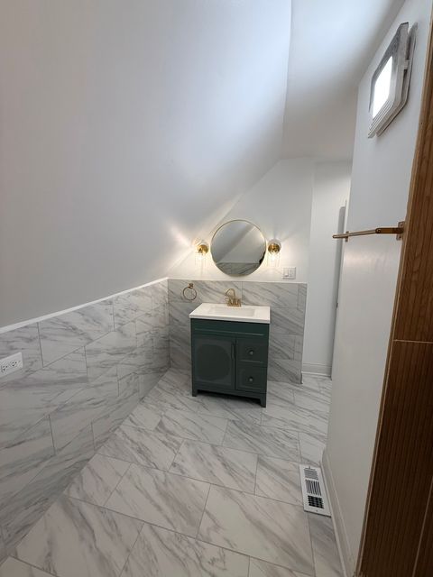 Tiny photo for 1029 N Keystone Avenue, Chicago, IL 60651 (MLS # 12565959)