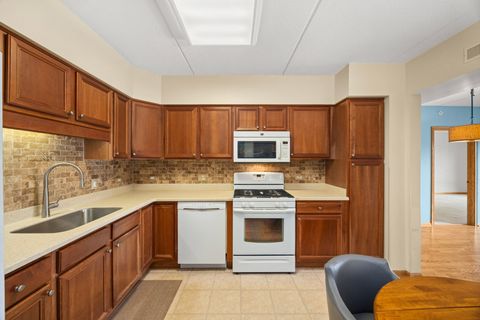 Tiny photo for 1349 E WASHINGTON Street #310A, Des Plaines, IL 60016 (MLS # 12620886)