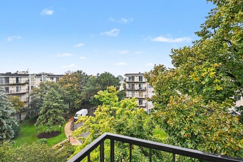 Tiny photo for 8620 Waukegan Road #511, Morton Grove, IL 60053 (MLS # 12789131)