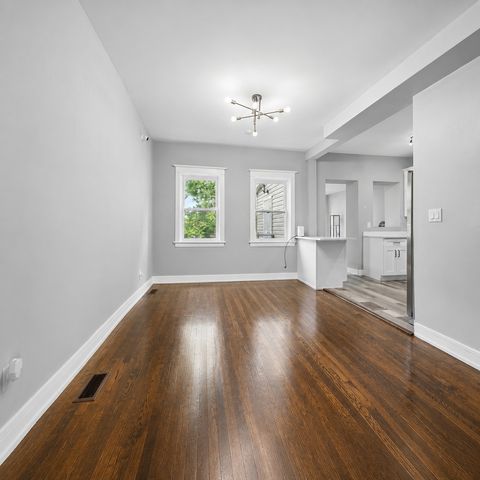 Tiny photo for 7005 S Eberhart Avenue, Chicago, IL 60637 (MLS # 12691593)