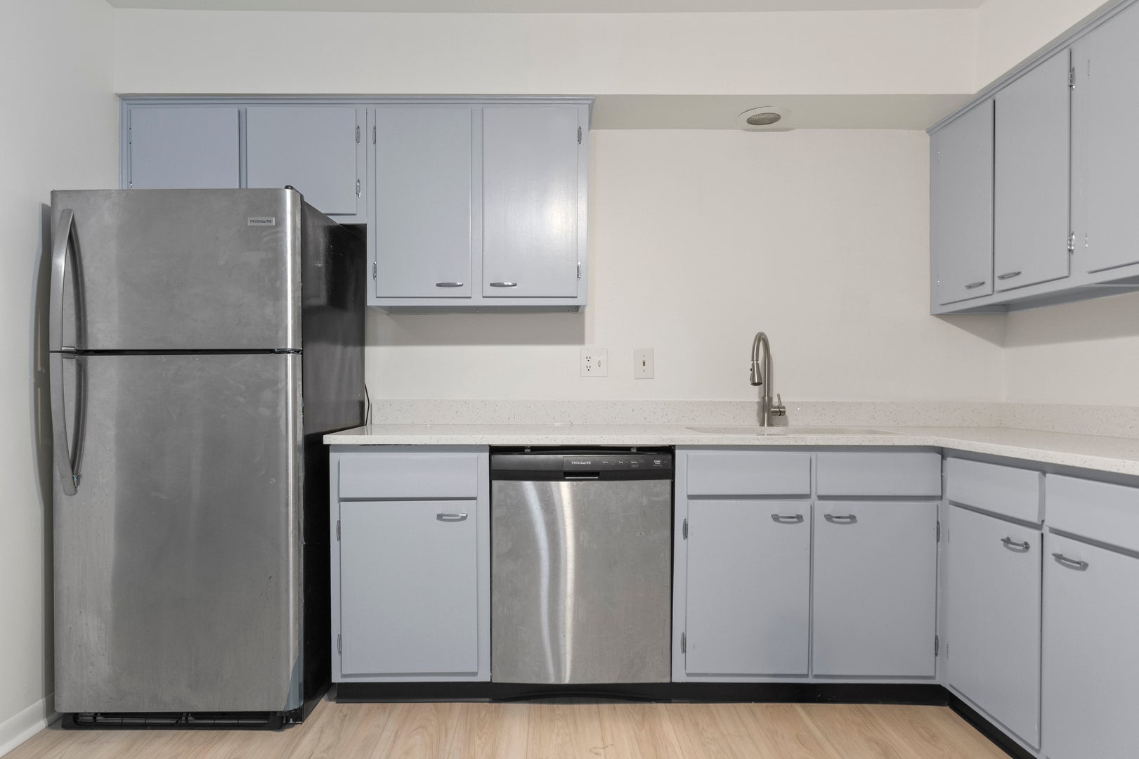 1133 S Finley Road S 402
