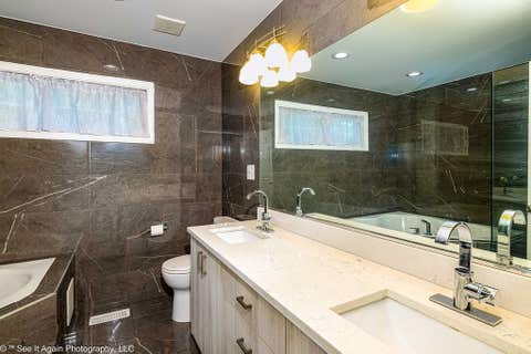 Tiny photo for 10007 S Kolin Avenue, Oak Lawn, IL 60453 (MLS # 12727269)