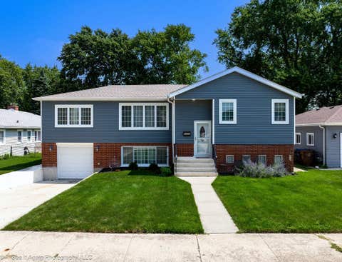 Photo of 10007 S Kolin Avenue, Oak Lawn, IL 60453 (MLS # 12727269)