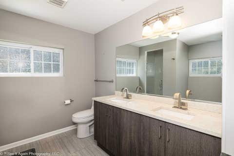 Tiny photo for 10007 S Kolin Avenue, Oak Lawn, IL 60453 (MLS # 12727269)