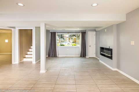 Tiny photo for 10007 S Kolin Avenue, Oak Lawn, IL 60453 (MLS # 12727269)