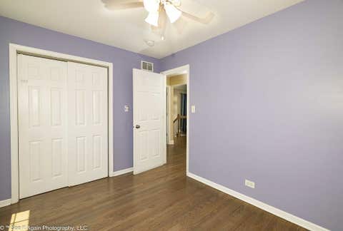 Tiny photo for 10007 S Kolin Avenue, Oak Lawn, IL 60453 (MLS # 12727269)