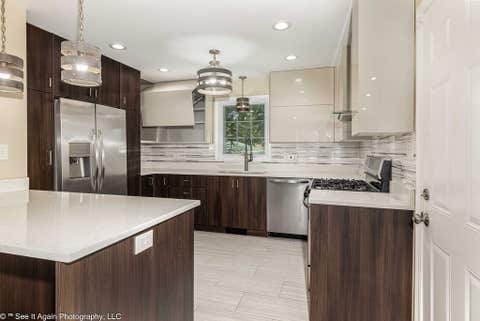 Tiny photo for 10007 S Kolin Avenue, Oak Lawn, IL 60453 (MLS # 12727269)