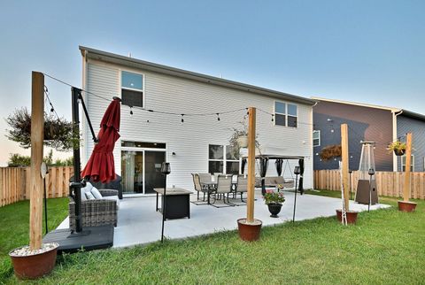 Tiny photo for 1381 Vineyard Lane, Pingree Grove, IL 60140 (MLS # 12577725)