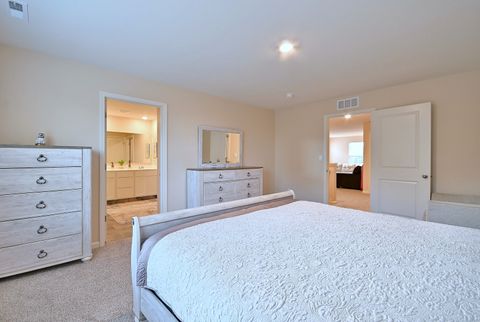 Tiny photo for 1381 Vineyard Lane, Pingree Grove, IL 60140 (MLS # 12577725)