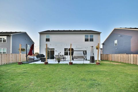 Tiny photo for 1381 Vineyard Lane, Pingree Grove, IL 60140 (MLS # 12577725)