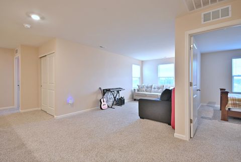 Tiny photo for 1381 Vineyard Lane, Pingree Grove, IL 60140 (MLS # 12577725)