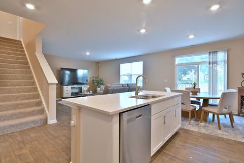 Tiny photo for 1381 Vineyard Lane, Pingree Grove, IL 60140 (MLS # 12577725)