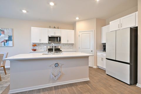 Tiny photo for 1381 Vineyard Lane, Pingree Grove, IL 60140 (MLS # 12577725)