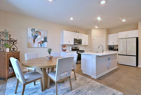 Tiny photo for 1381 Vineyard Lane, Pingree Grove, IL 60140 (MLS # 12577725)