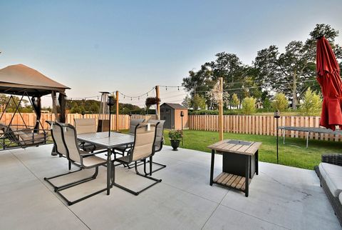 Tiny photo for 1381 Vineyard Lane, Pingree Grove, IL 60140 (MLS # 12577725)